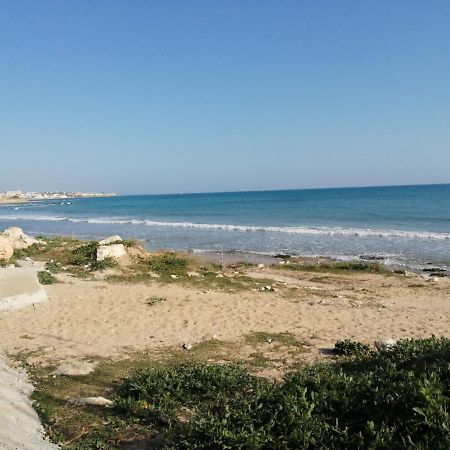 Villa Delle Terrazze Punta Secca Bagian luar foto