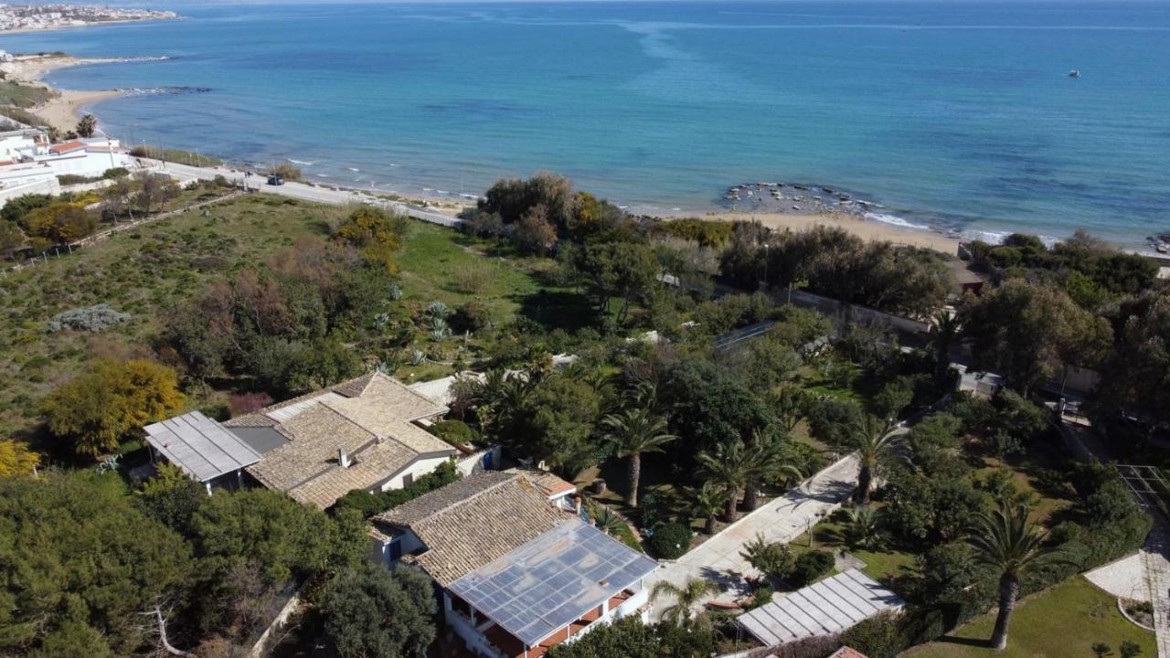 Villa Delle Terrazze Punta Secca Bagian luar foto