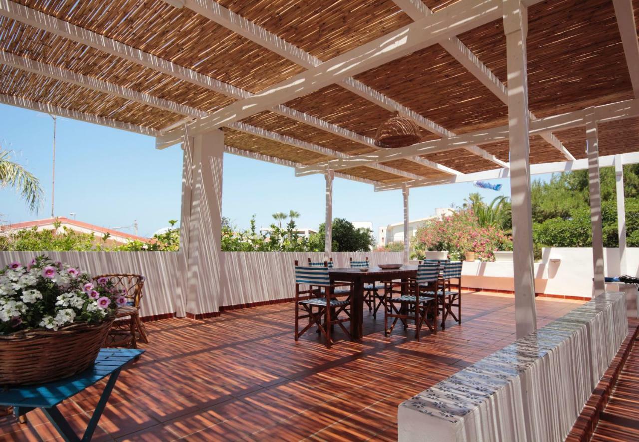 Villa Delle Terrazze Punta Secca Bagian luar foto