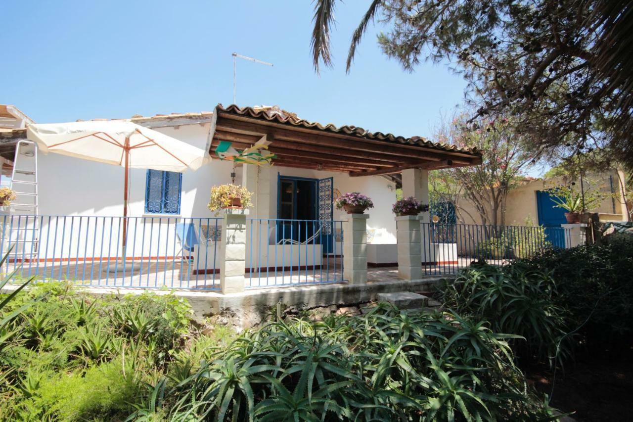 Villa Delle Terrazze Punta Secca Bagian luar foto
