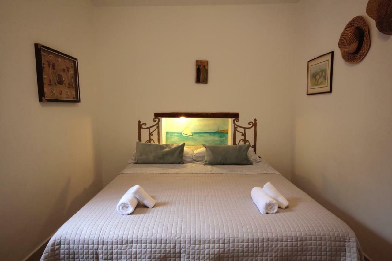Villa Delle Terrazze Punta Secca Bagian luar foto